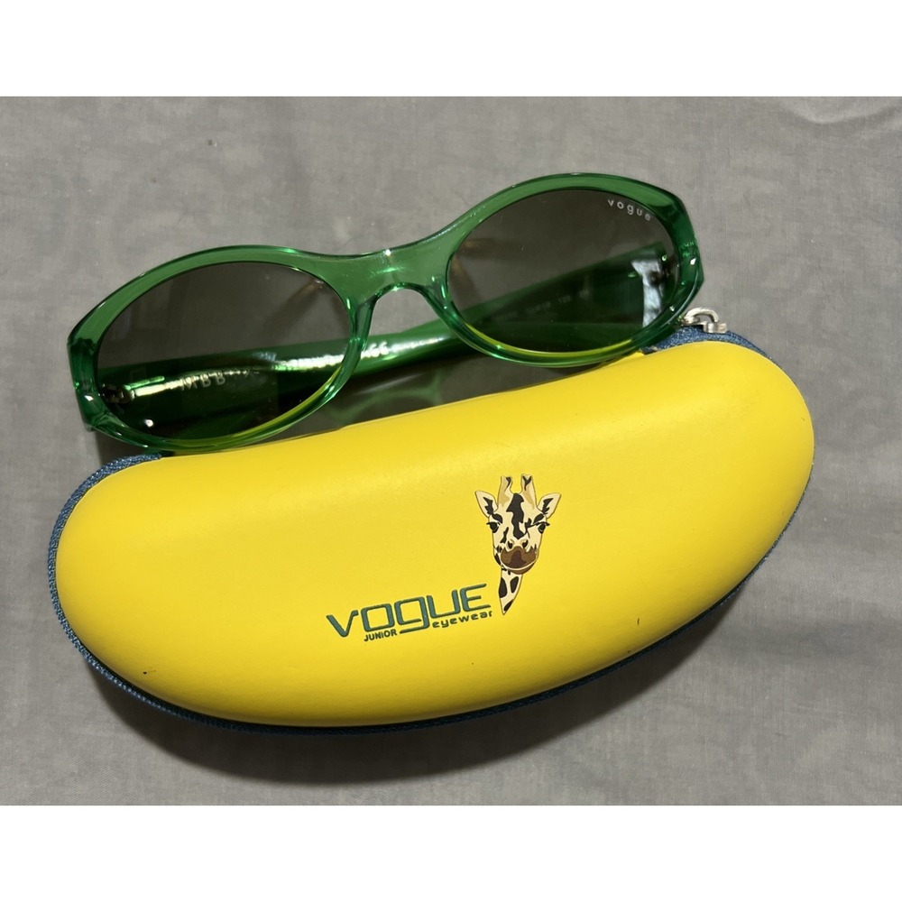 MBB+ Vogue JR girls Green Sunglasses With Case VO 5315-S‎ 28028E 53 18 125 2N
